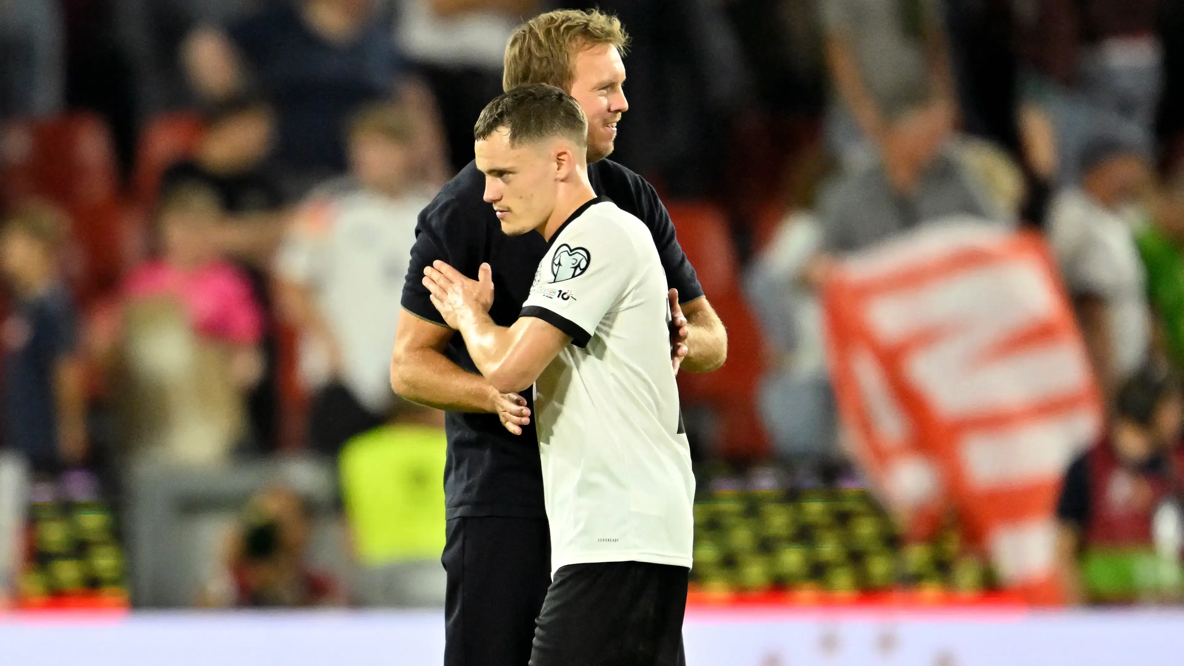 ដល់ម៉ោងចង្អុលមុខដាក់គ្នាហើយ! គ្រូបង្វឹកក្រុមជម្រើសជាតិអាឡឺម៉ង់ថា បញ្ហាទម្រង់លេងរបស់ Florian Wirtz មិនមែនមកពីភាគីកីឡាករនោះឡើយ